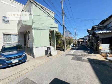 ���̑����n�@�O�ʓ��H��6���I�z����ǍD�ȗ��n�ł��B
�Ԍɓ��ꂪ���ȕ������S�ł��ˁB