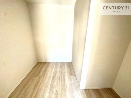 ���[�@�E�H�[�N�C���N���[�[�b�g�t���ł��B��������̂��m���Ȃǂ����[���Ă��������ł��ˁI���ɂ���@�������ȂǋG�ߕ��̑傫�ȉƓd�����[�ł��܂��I