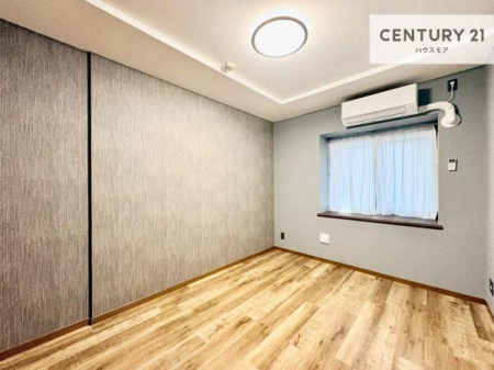 �Q���@�A�N�Z���g�N���X����ۓI�ȁA�������ȗm����6���B
�����������F��������Ԃɍʂ��Y���A�S���炮�Q���Ƃ��ĉ��K�ɂ��g�����������܂��B