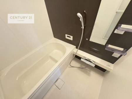 �����@�������������l�̕��͋C�̃o�X���[���́A�����o�Ă��ăo�X�^�C�����[���I
���d���撣���Ă��邲�J���ɂ��D�݂̓����̓����܂����āA�y����ł݂Ă͂������ł��傤���H