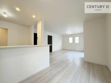 ���r���O�@�L�X�_�C�j���O�X�y�[�X�I������肨�H���B�΂��������y�������Ԃ��߂����܂��B���X�̔���������܂��I