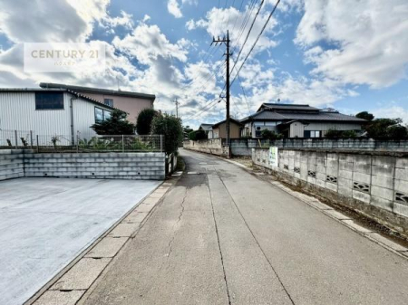 ���̑����n�@�O�ʓ��H��5���I�z����ǍD�ȗ��n�ł��B
�Ԍɓ��ꂪ���ȕ������S�ł��ˁB