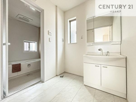 �����\�z�}(����)�@�����t���̖��邢���ʎ��ł��I���C�������ɓ���ւ����ł��Đ����ɕۂ��Ƃ��ł��܂��I���R�����������ނ̂ł����ς̎d�オ����ǂ��Ȃ�܂��ˁI�i���d�l�j