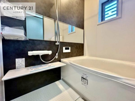 �����@�������������l�̕��͋C�̃o�X���[���́A�V�b�N�ȃf�U�C���Ńo�X�^�C�����[���I
���d���撣���Ă��邲�J���ɂ��D�݂̓����̓����܂����āA�y����ł݂Ă͂������ł��傤���H