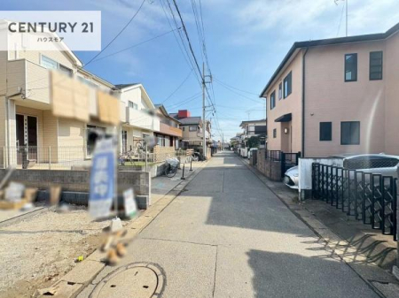 ���̑����n�@�O�ʓ��H��4.5���I�z����ǍD�ȗ��n�ł��B
�Ԍɓ��ꂪ���ȕ������S�ł��ˁB