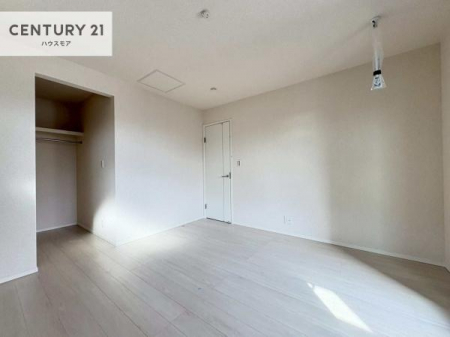 ���r���O�ȊO�̋����@�V���v���Ƀf�U�C������Ă��邽�߁A�Ƌ��I�т܂���I
���C�ɓ���̉Ƌ��u���Ă��낰���Ԃ���邱�Ƃ��ł��܂��B