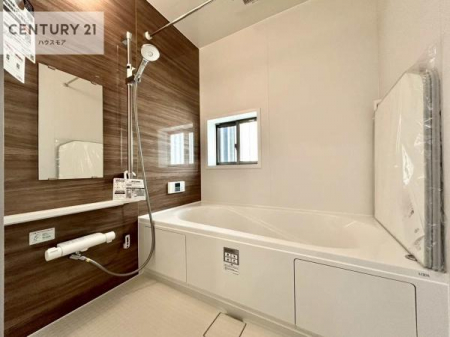 �����@�������������l�̕��͋C�̃o�X���[���́A�����o�Ă��ăo�X�^�C�����[���I
���d���撣���Ă��邲�J���ɂ��D�݂̓����̓����܂����āA�y����ł݂Ă͂������ł��傤���H�y���n�̔���J�Ò��z