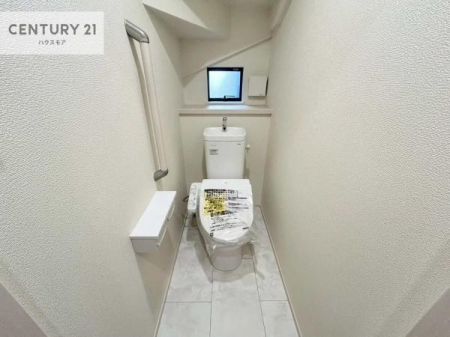 �g�C���@1�E2�K�Ƀg�C�����������܂��I���̖Z�������ԑт��҂����ɂ��݂����ł��ˁB������Ƃ����������̂���g�C���ł�����ꂪ���₷���ł��I�y���n�̔���J�Ò��z