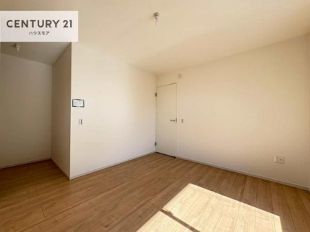 �m���@�V���v���Ƀf�U�C������Ă��邽�߁A�Ƌ��I�т܂���I
���C�ɓ���̉Ƌ��u���Ă��낰���Ԃ���邱�Ƃ��ł��܂��B