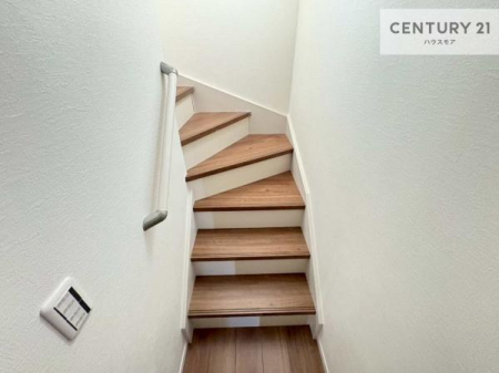 ���̑����ρ@�K�i�͖��邭�萠������Ă��܂��B���q�l�₲�N�z�̕������S���Ă����p�����܂��ˁB