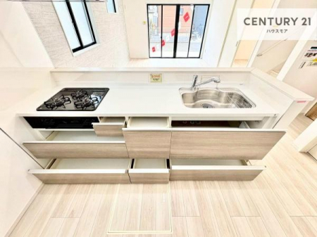 �L�b�`���@���[�X�y�[�X���L�x�ŁA�����X�y�[�X���X�b�L���ƕЕt���Ђ�`�����p�ł��܂��I
���K�ɍ�Ƃ��ł��܂��I�����̗���������܂��I�y���n�̔���J�Ò��z