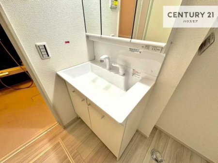 ���ʑ�E���ʏ��@�[�����ʑ�{�E���́A�������˂ɂ����̂ł�����ꂪ�y�X�I���������ۂĂ܂��I
�L���C�Ȑ��ʏ��Ŏ��������̃��`�x�[�V�������オ��܂��ˁI�y���n�̔���J�Ò��z