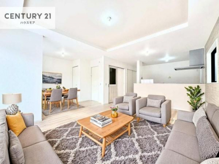 ���r���O�@�J�����̂���L�XLDK�I�\�t�@�[��_�C�j���O�e�[�u����u���Ă������ɂȂ�Ȃ��̂ŉ��K�ɉ߂����܂��I�R�~���j�P�[�V���������₷�����r���O�ł��I�y���n�̔���J�Ò��z