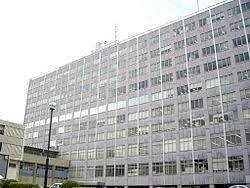 ���ӊ��@-