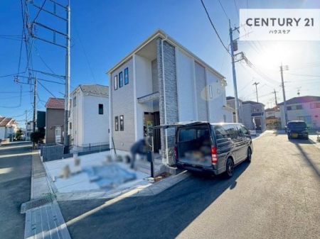 ���̑����n�@�O�ʓ��H5���I�z����ǍD�ȗ��n�ł��B
�Ԍɓ��ꂪ���ȕ������S�ł��ˁB