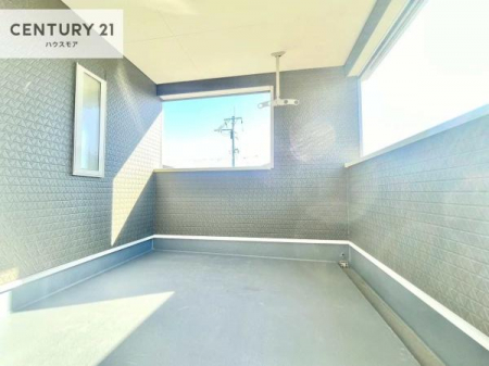 �o���R�j�[�@���[�t�o���R�j�[�I�������t���Ă���̂ŁA�}�ɉJ���~���Ă��G��ɂ������S�I�������������J�b�g���Ă����̂ŁA���V�C�̗ǂ����́A���O�֏o�Đ[�ċz����̂��悳�����ł��I