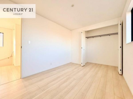 �q�������@���[�X�y�[�X����������m�ۂ���Ă��邽�߁A���������w�p�i���T�b�ƕЕt���A���ł��X�b�L���B
�Y��ȋ�Ԃ��ۂĂ܂��I