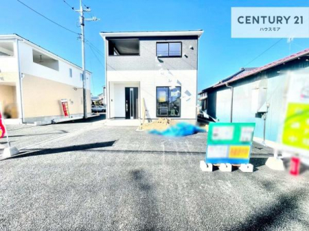 ���ԏ�@���ԃX�y�[�X��2�䕪����܂��I�Z�J���h�J�[�͂������A�o�C�N�⎩�]�ԂȂǂ��u���ꏊ�ɍ���܂���B