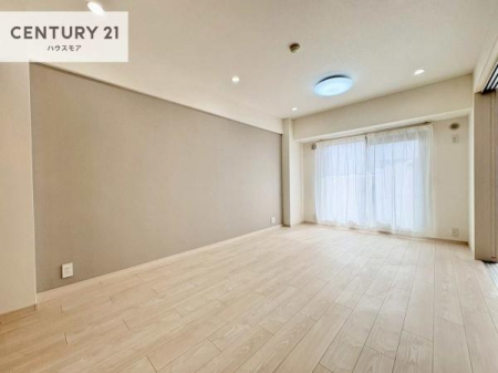 ���r���O�@�L�X�_�C�j���O�X�y�[�X�I������肨�H���B�΂��������y�������Ԃ��߂����܂��B���X�̔���������܂��I