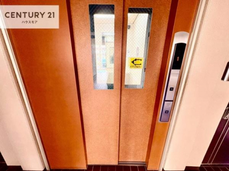 ���̑����p���@�G���x�[�^�[�����ŁA���X�̈ړ������K�B
�����̓��₨�ו��̑������ł��A�X���[�Y�ɂ��A��������܂��I