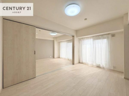 �Q���@�o���R�j�[�ɖʂ��Ă���m���ł��B���邭�����肪����A���C����������ł��܂��I���N���āA�O�ɏo�Ĕw�L�т����[�ċz�����ǂ������}������邱�Ƃ��ł��܂��B