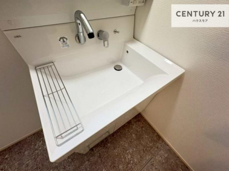 ���ʑ�E���ʏ��@�[�����ʑ�{�E���́A�������˂ɂ����̂ł�����ꂪ�y�X�I���������ۂĂ܂��I
�L���C�Ȑ��ʏ��Ŏ��������̃��`�x�[�V�������オ��܂��ˁI