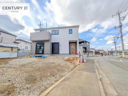 ���ԏ�@���ԃX�y�[�X��2�䕪����܂��I�Z�J���h�J�[�͂������A�o�C�N�⎩�]�ԂȂǂ��u���ꏊ�ɍ���܂���B
�y���n�̔���J�Ò��z