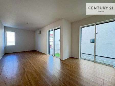 ���r���O�@�J�����̂���L�XLDK�I�\�t�@�[��_�C�j���O�e�[�u����u���Ă������ɂȂ�Ȃ��̂ŉ��K�ɉ߂����܂��I�R�~���j�P�[�V���������₷�����r���O�ł��I