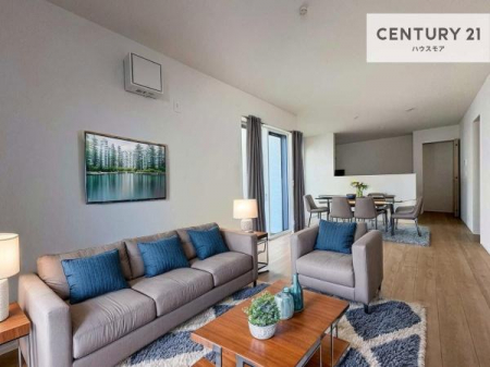 ���r���O�@�Ƌ��CG�p�[�X�ł��B�S�n�ǂ����r���O�͉Ƒ������R�ƏW�܂�܂��B�Ƒ��c�R�̎��Ԃ����������ł��B���Ƒ��ƁA����w�[���������Ԃ��߂��������ł��ˁB