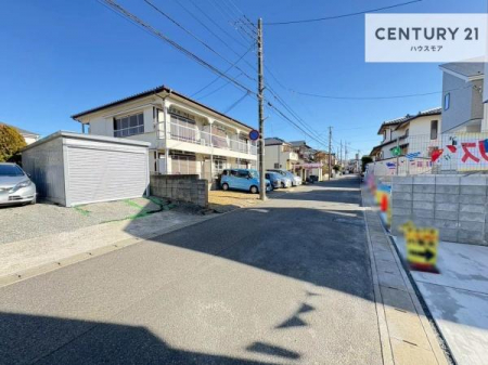 ���̑����n�@�O�ʓ��H6���I�z����ǍD�ȗ��n�ł��B
�Ԍɓ��ꂪ���ȕ������S�ł��ˁB