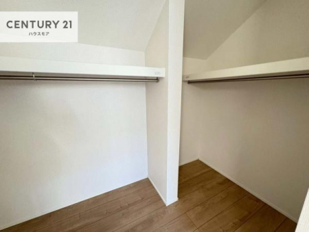 ���[�@�E�H�[�N�C���N���[�[�b�g�t���ł��B��������̂��m���Ȃǂ����[���Ă��������ł��ˁI���ɂ���@�������ȂǋG�ߕ��̑傫�ȉƓd�����[�ł��܂��I