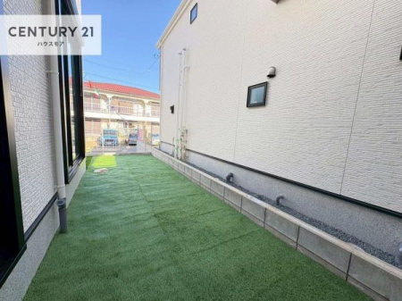 ��@������Ƃ�������X�؁[�X���t���Ă��܂��I�K�[�f�j���O���y���߂����ł��ˁB