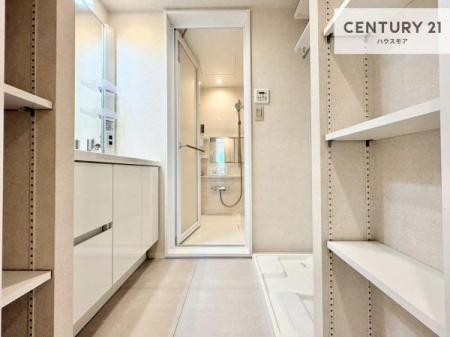 ���ʑ�E���ʏ��@���[�����Ղ�̐��ʎ��I���p�i�̃X�g�b�N��o�X�^�I�����X�b�L���Ǝ��[�ł��Ď��o���₷���I����肪�X�b�L���Еt���ċC�����̗ǂ���ԁI