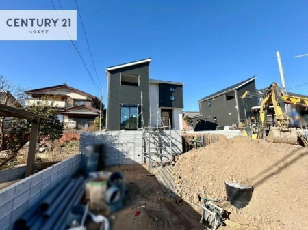 ���ԏ�@���ԃX�y�[�X��2�䕪����܂��I�Z�J���h�J�[�͂������A�o�C�N�⎩�]�ԂȂǂ��u���ꏊ�ɍ���܂���B