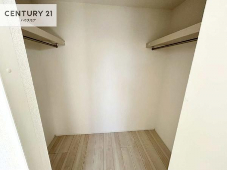 ���[�@�E�H�[�N�C���N���[�[�b�g�t���ł��B��������̂��m���Ȃǂ����[���Ă��������ł��ˁI���ɂ���@�������ȂǋG�ߕ��̑傫�ȉƓd�����[�ł��܂��I