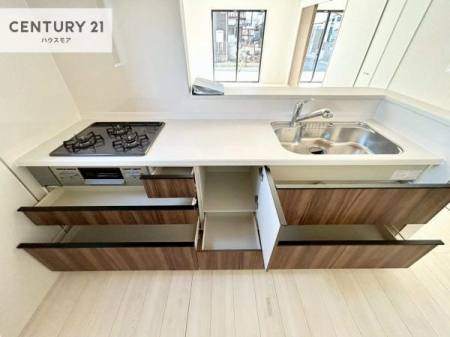 �L�b�`���@���[�X�y�[�X���L�x�ŁA�����X�y�[�X���X�b�L���ƕЕt���Ђ�`�����p�ł��܂��I
���K�ɍ�Ƃ��ł��܂��I�����̗���������܂��I