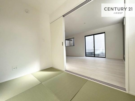 �a���@���r���O�Ɨאڂ����a���ł��I�Ǝ��̋x�e�X�y�[�X��L�b�Y�X�y�[�X�Ƃ��Ċ��p����̂��悳�����ł��ˁI
�a���̎g�����͖�����I