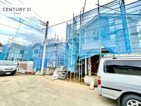 ���ԏ�@���ԃX�y�[�X��2�䕪����܂��I�Z�J���h�J�[�͂������A�o�C�N�⎩�]�ԂȂǂ��u���ꏊ�ɍ���܂���B