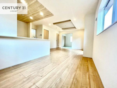 ���r���O�@�L�X�_�C�j���O�X�y�[�X�I������肨�H���B�΂��������y�������Ԃ��߂����܂��B���X�̔���������܂��I