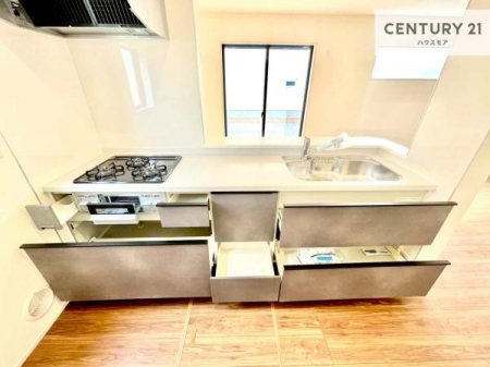 �L�b�`���@���[�X�y�[�X���L�x�ŁA�����X�y�[�X���X�b�L���ƕЕt���Ђ�`�����p�ł��܂��I
���K�ɍ�Ƃ��ł��܂��I�����̗���������܂��I