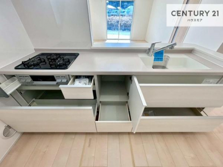 �L�b�`���@���[�X�y�[�X���L�x�ŁA�����X�y�[�X���X�b�L���ƕЕt���Ђ�`�����p�ł��܂��I
���K�ɍ�Ƃ��ł��܂��I�����̗���������܂��I