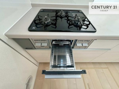 �L�b�`���@�R�����͎O������̂ł������̓����i�s���ł��܂��B
�������O�����t���ł��B�����X�y�[�X���L�X���Ă���׍�Ƃ����₷���I�g�����肪�ǂ��V�X�e���L�b�`���ł��I