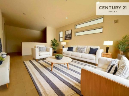 ���r���O�@�Ƌ��CG�p�[�X�ł��B�S�n�ǂ����r���O�͉Ƒ������R�ƏW�܂�܂��B�Ƒ��c�R�̎��Ԃ����������ł��B���Ƒ��ƁA����w�[���������Ԃ��߂��������ł��ˁB