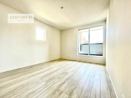 �Q���@�o���R�j�[�ɖʂ����m���́A���炩�Ȓ������������ސS�n�悢��ԁB�u�₩�Ȍ��ɕ�܂�ċC�����悭�ڊo�߂��邽�߁A�Q���ɍœK�Ȃ������ł��B���̊��C�₨�z�c���������K�ɍs���܂��B