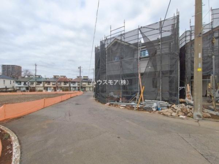 ���̑����n�@�O�ʓ��H4���~5.3���I�z����ǍD�ȗ��n�ł��B
�Ԍɓ��ꂪ���ȕ������S�ł��ˁB�y���n�̔���J�Ò��z