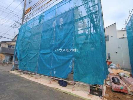 ���ԏ�@���ԃX�y�[�X��2�䕪����܂��I�Z�J���h�J�[�͂������A�o�C�N�⎩�]�ԂȂǂ��u���ꏊ�ɍ���܂���B