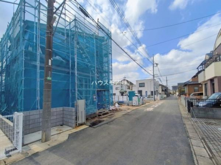 ���̑����n�@�O�ʓ��H��5.5���I�z����ǍD�ȗ��n�ł��B
�Ԍɓ��ꂪ���ȕ������S�ł��ˁB