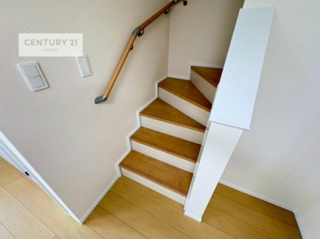 ���̑����ρ@�K�i�͖��邭�萠������Ă��܂��B���q�l�₲�N�z�̕������S���Ă����p�����܂��ˁB