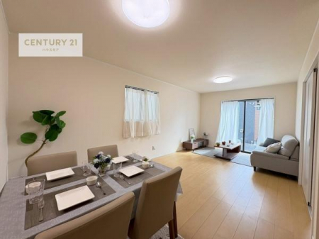 ���r���O�@�L�X�_�C�j���O�X�y�[�X�I������肨�H���B�΂��������y�������Ԃ��߂����܂��B���X�̔���������܂��I