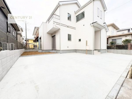 ���ԏ�@���ԃX�y�[�X��3�䕪����܂��I�Z�J���h�J�[�͂������A�o�C�N�⎩�]�ԂȂǂ��u���ꏊ�ɍ���܂���B